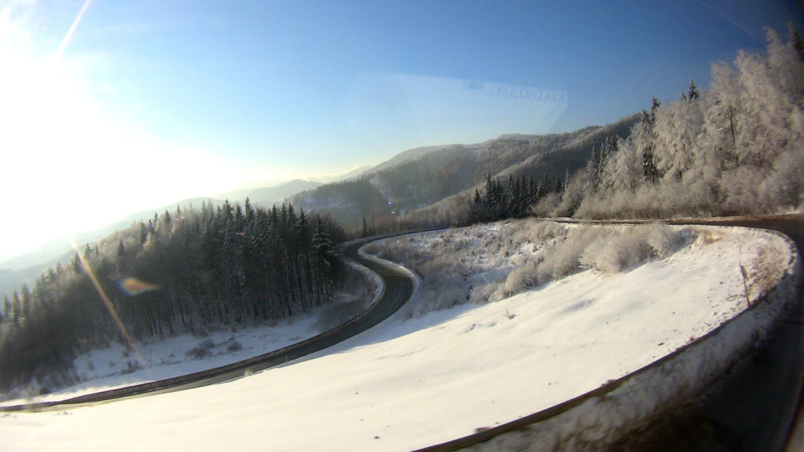 Útban a Szlovák Paradicsom felé a szerpentinen