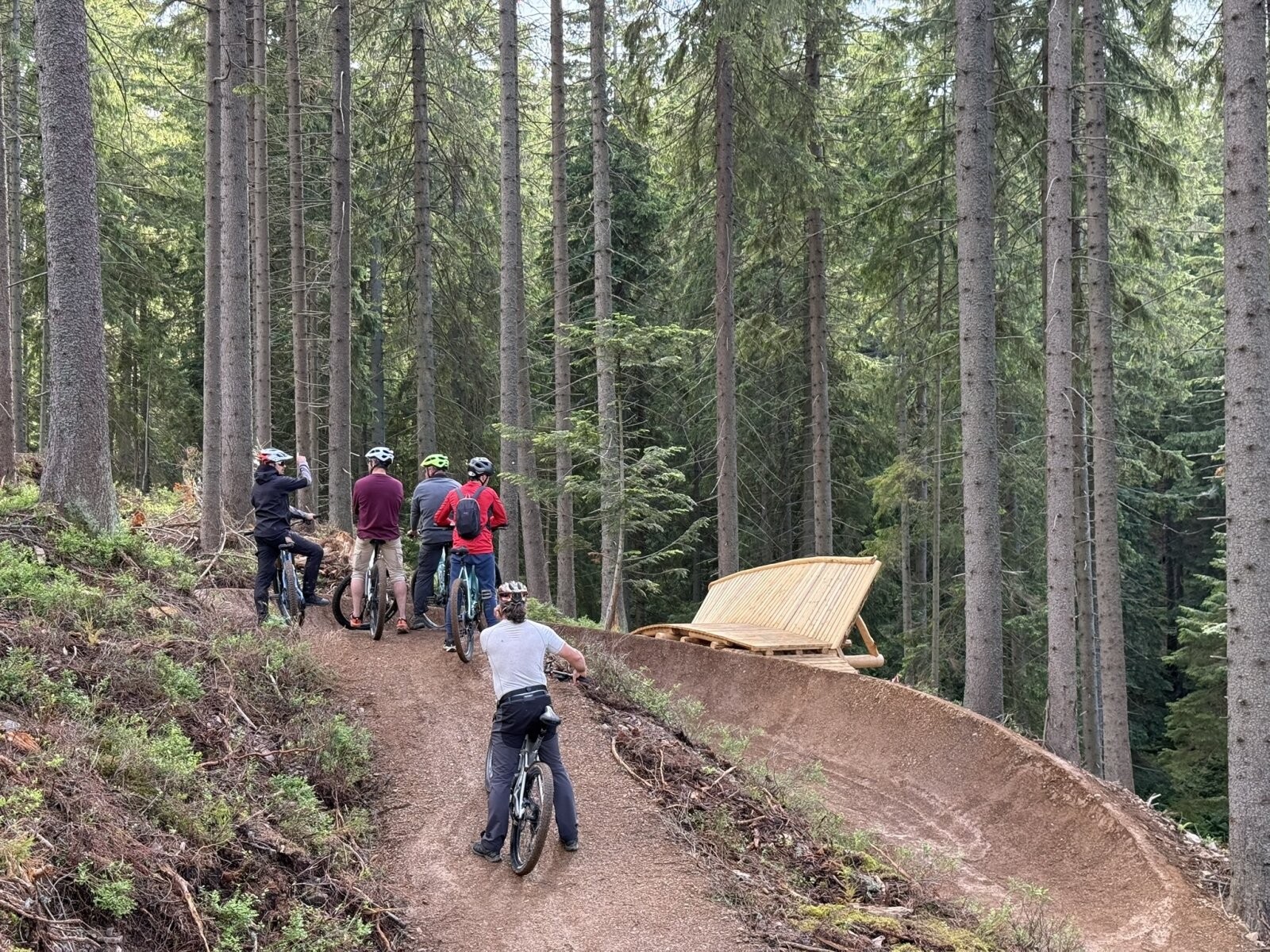 A "Joyline" kezdő flow trail több, mint 2 kilométeren át nyújt élvezetes gurulást