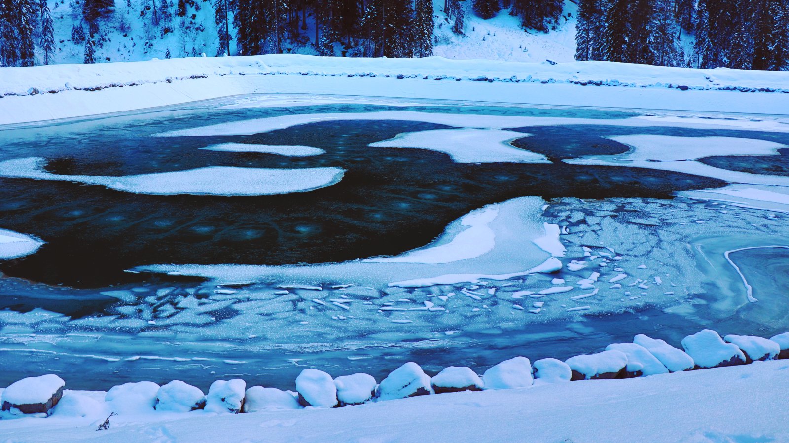 Buborékok a Herzsee-ben