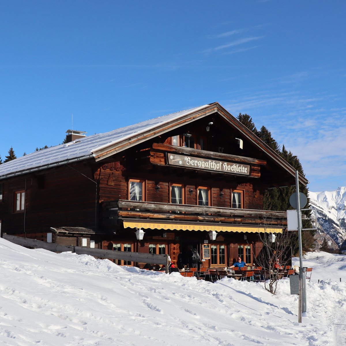 Hütte
