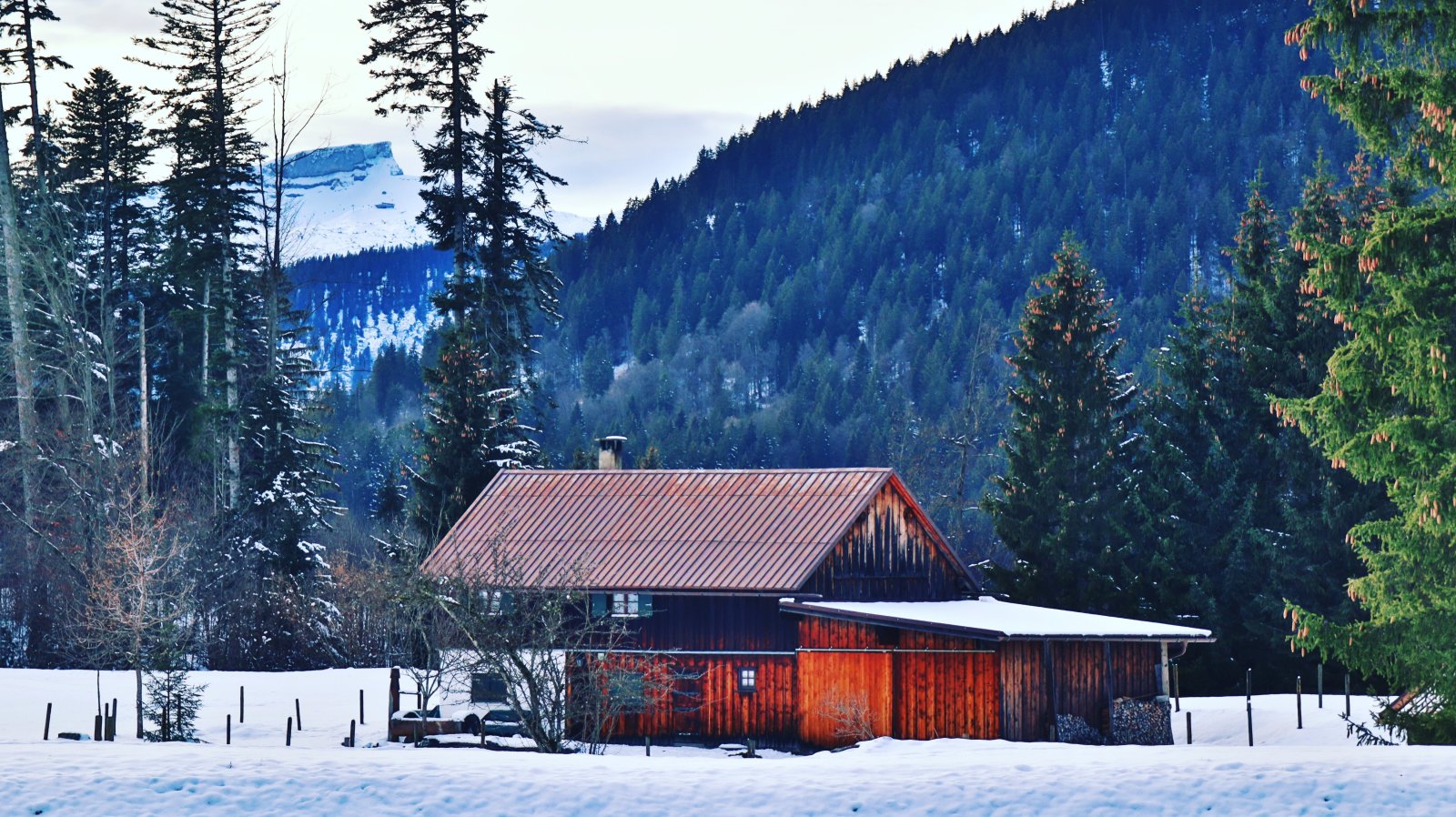 Ifen csúcs a távolban