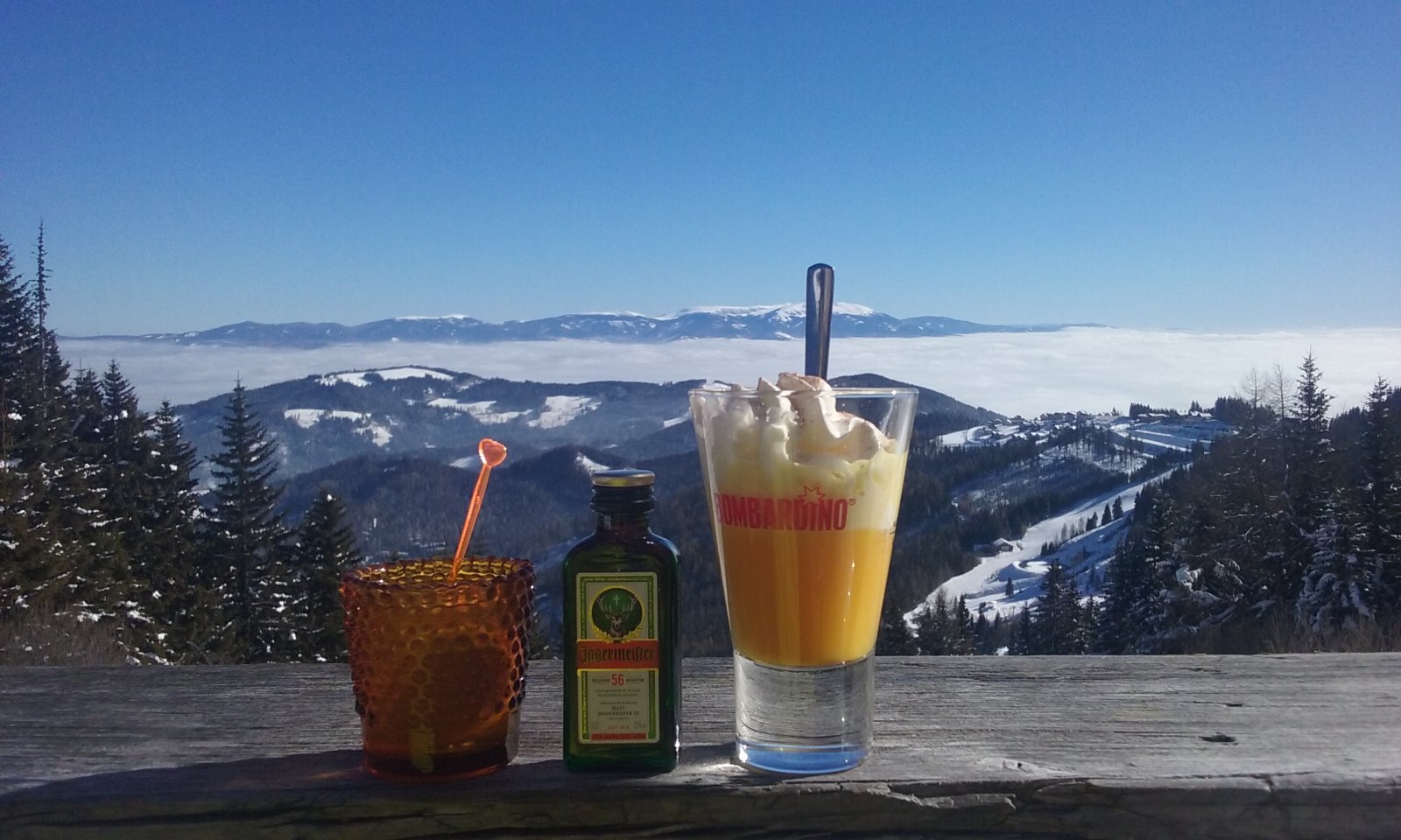 Bombardino és társai