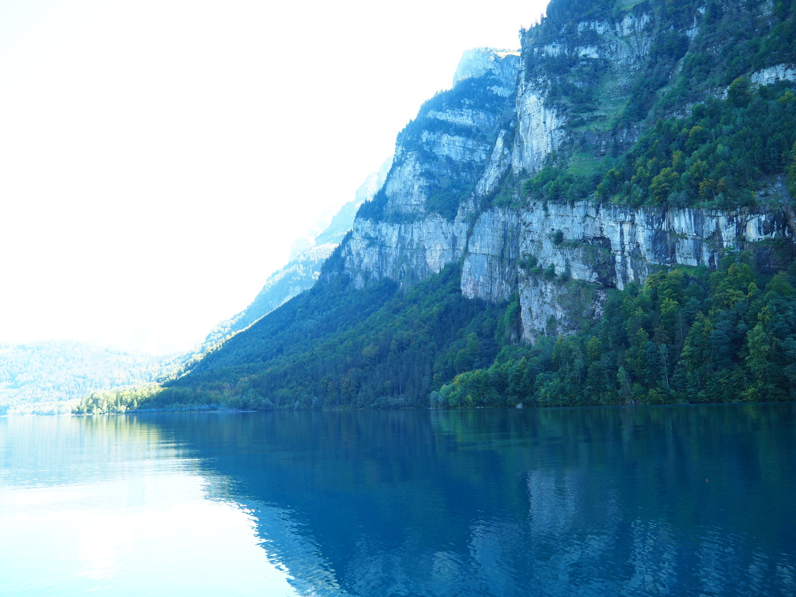 árnyékból fényképezve