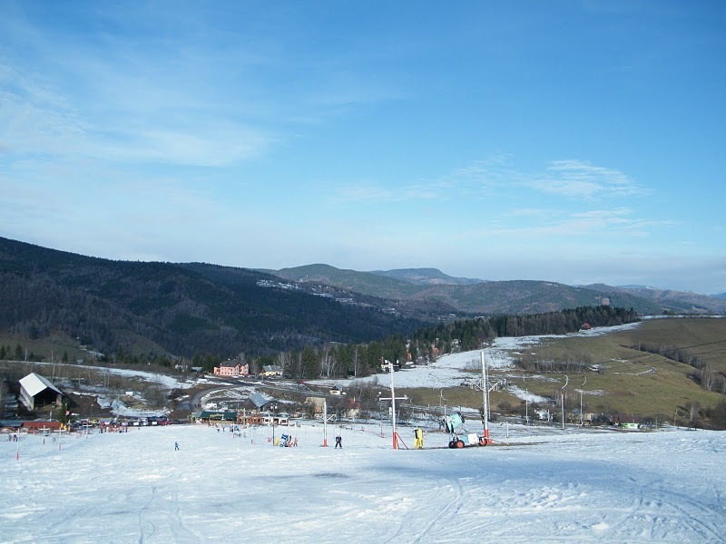 Tavaszias időjárás ellenére csak egy kis jégfolt volt a pályán 2011.01.15