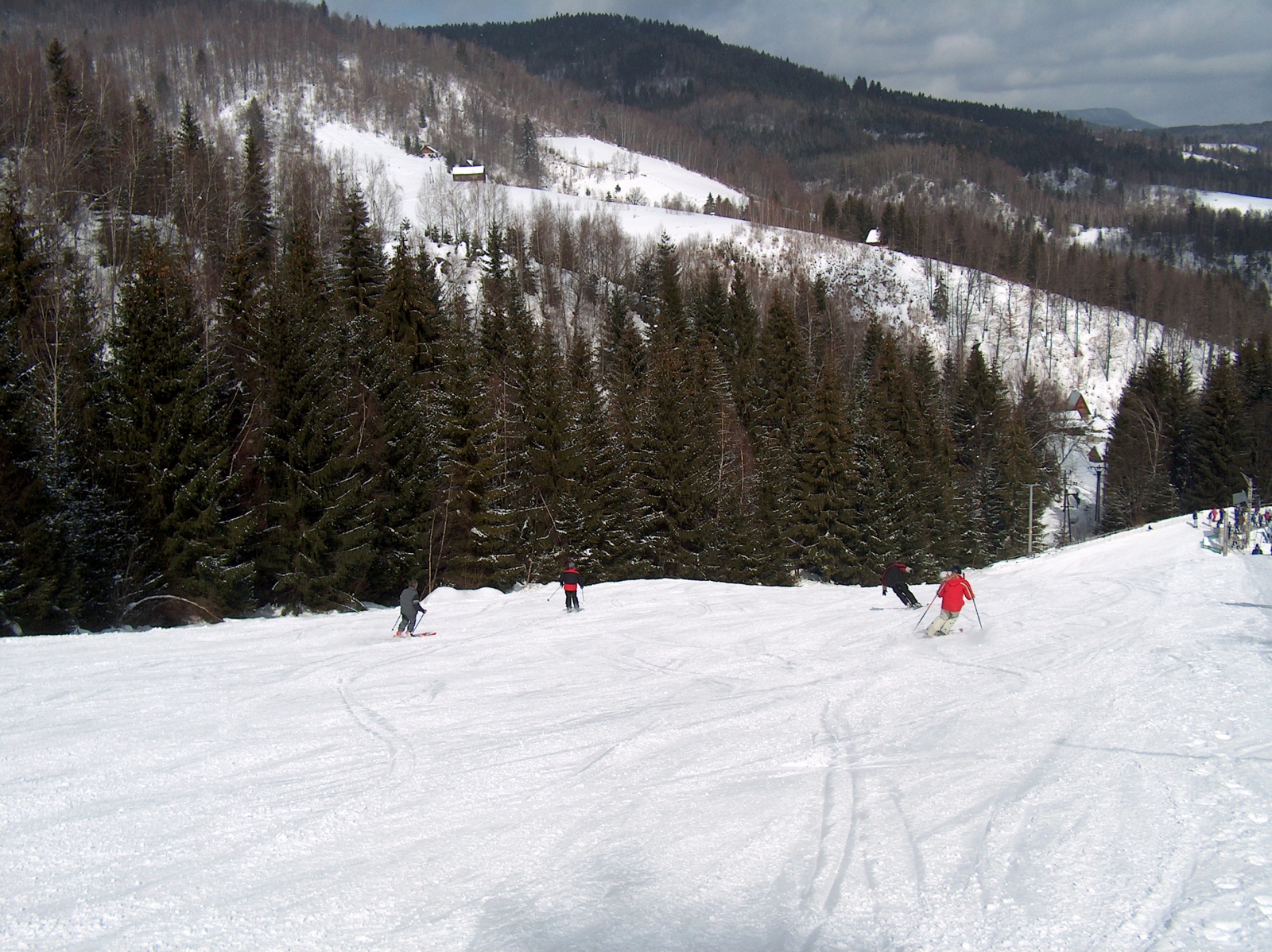 A piros jelzésű pálya középhaladóknak