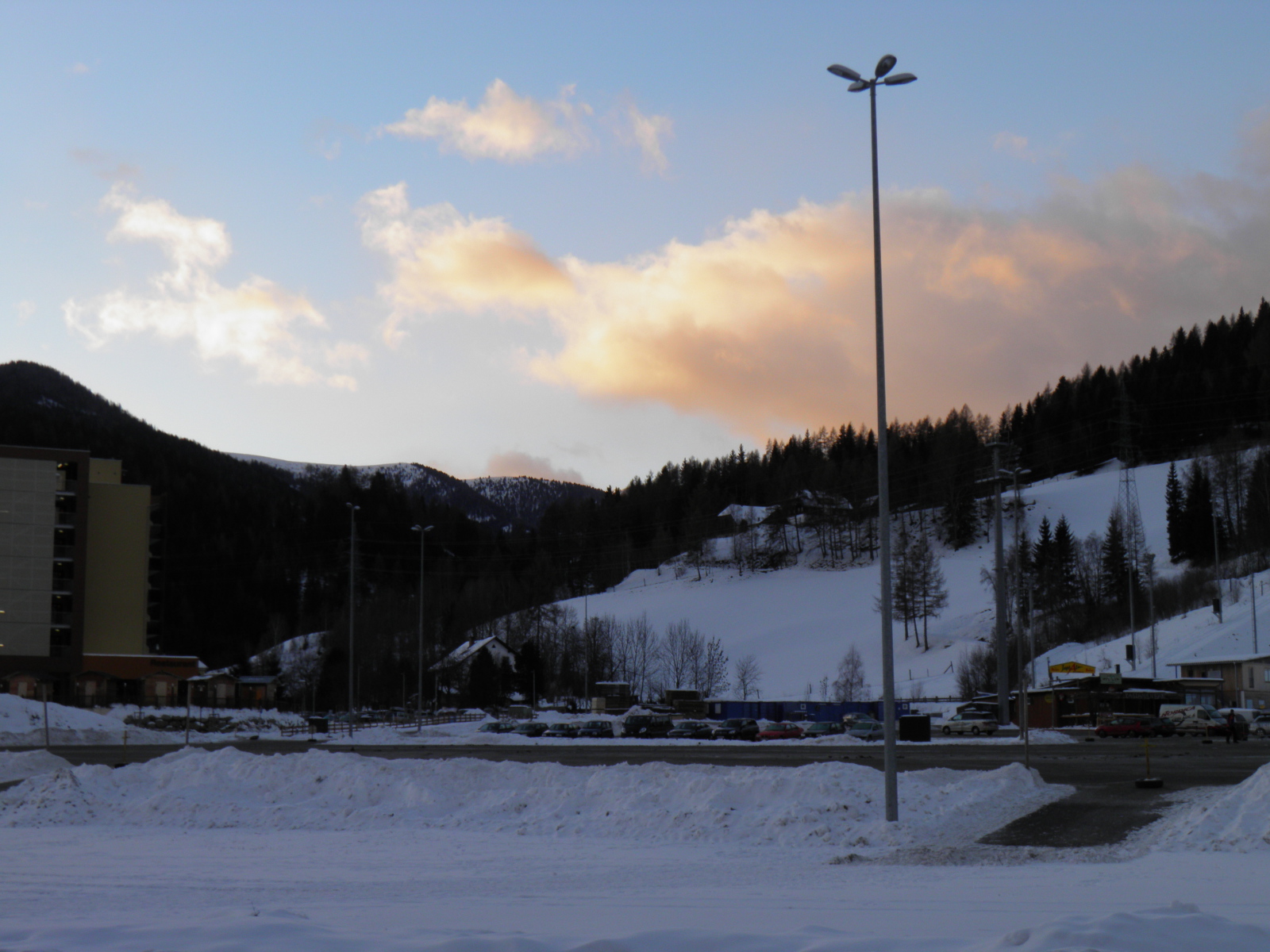 PC121403---Copy.JPG