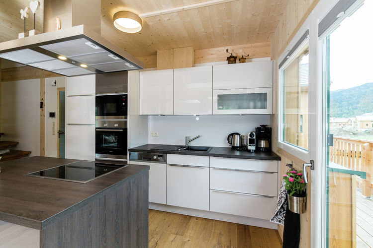 Chalet "Swim Spa" 4 hálóval, szaunával és pezsgőfürdővel