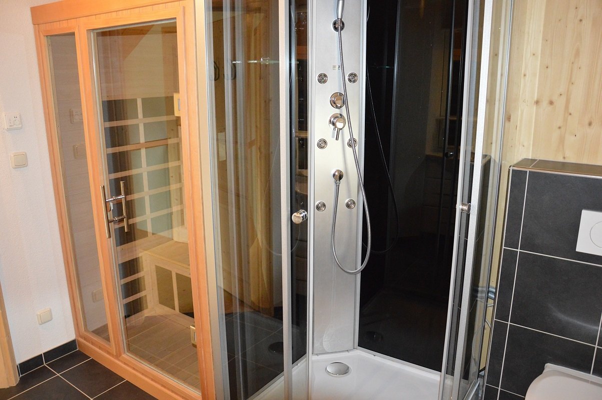 Chalet 2-3 hálószobával, infraszaunával