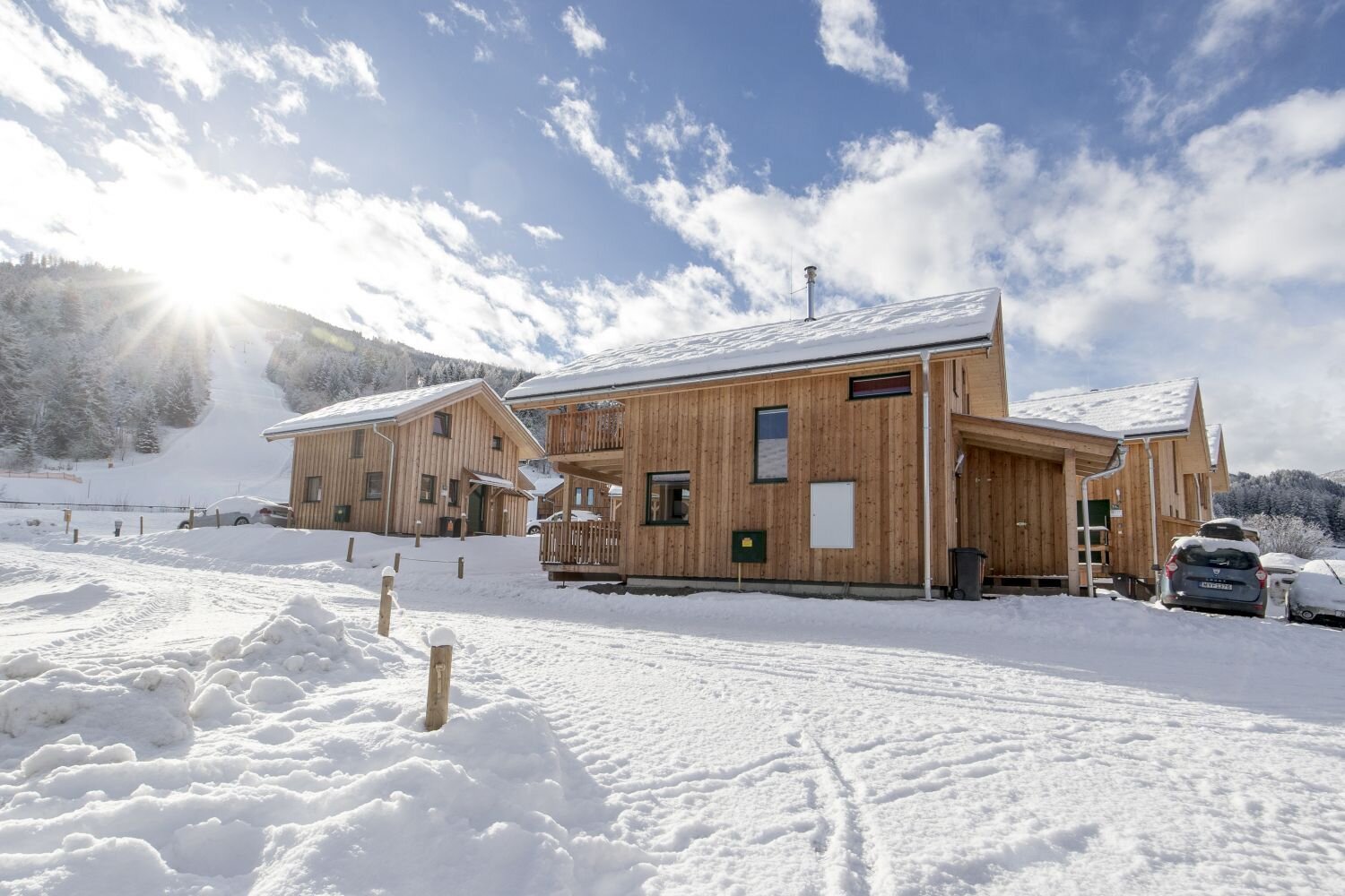 winter-aussenansicht-chalets-kreischberg.jpg