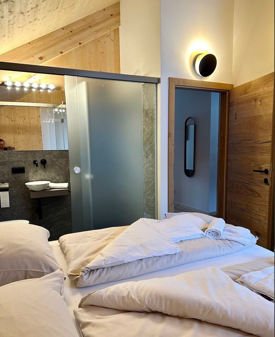 Panoráma üdülőház medencével & szaunával