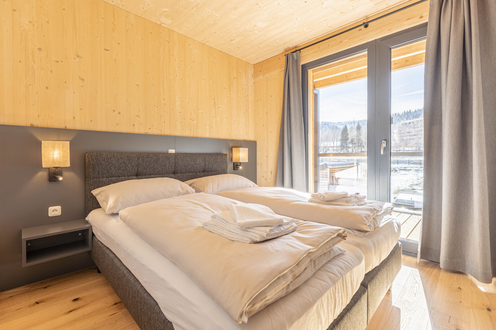 Penthouse merülőkáddal & szaunával