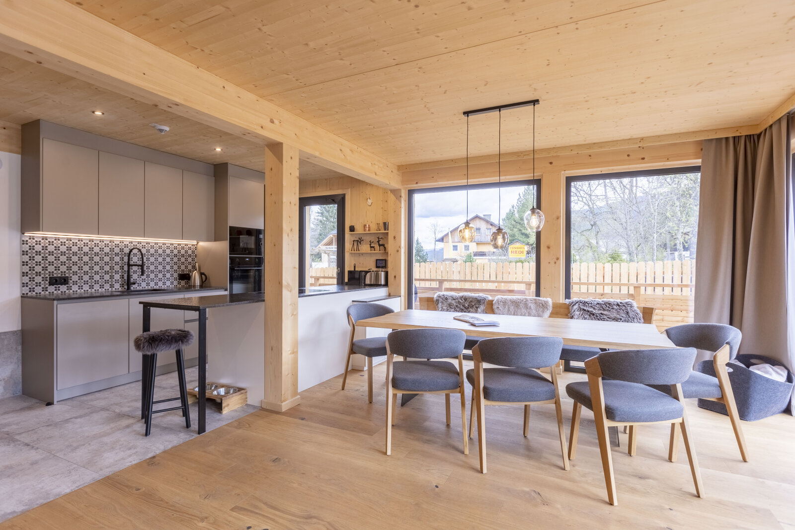 Üdülőház medencével & szaunával