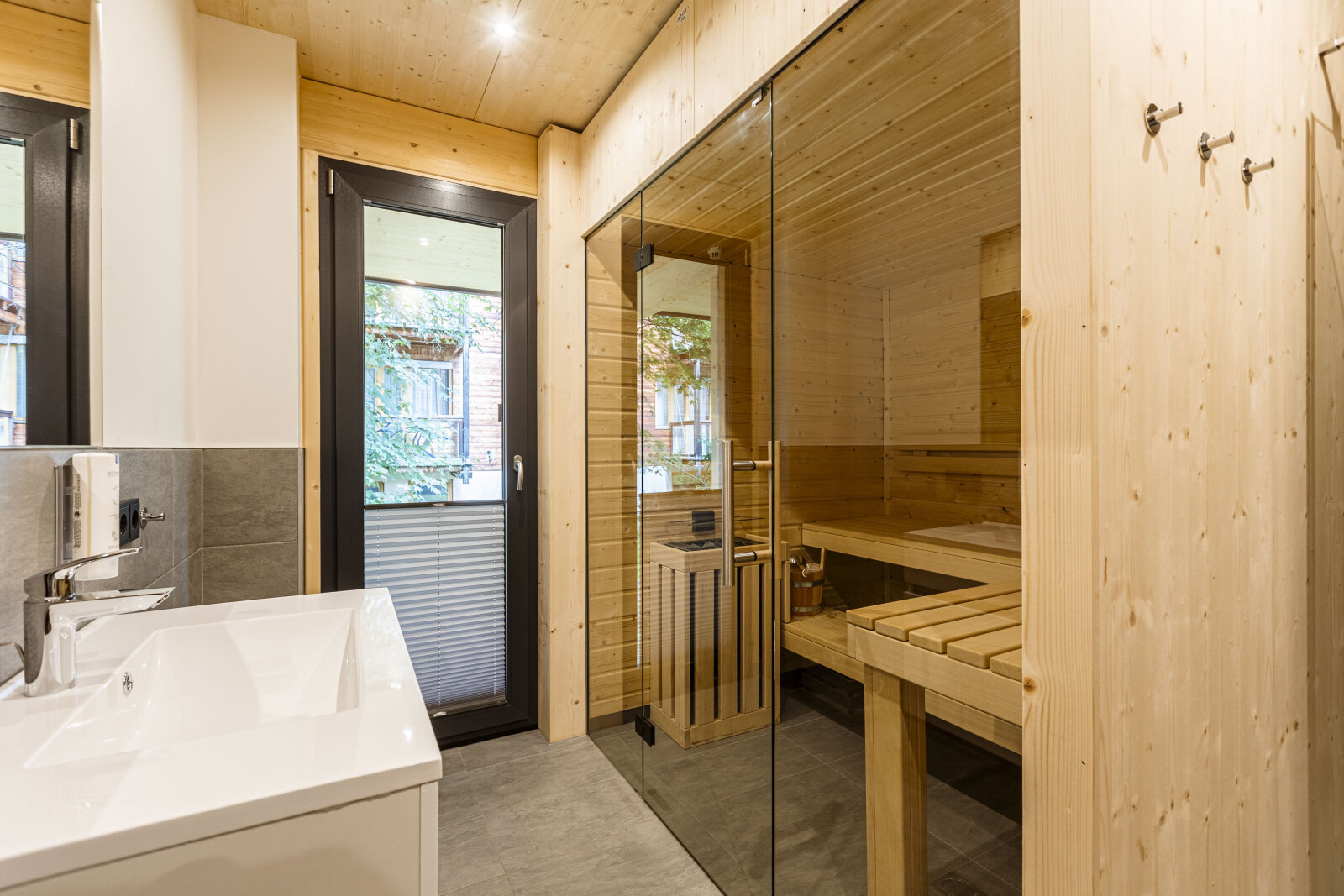 Apartman medencével & szaunával 