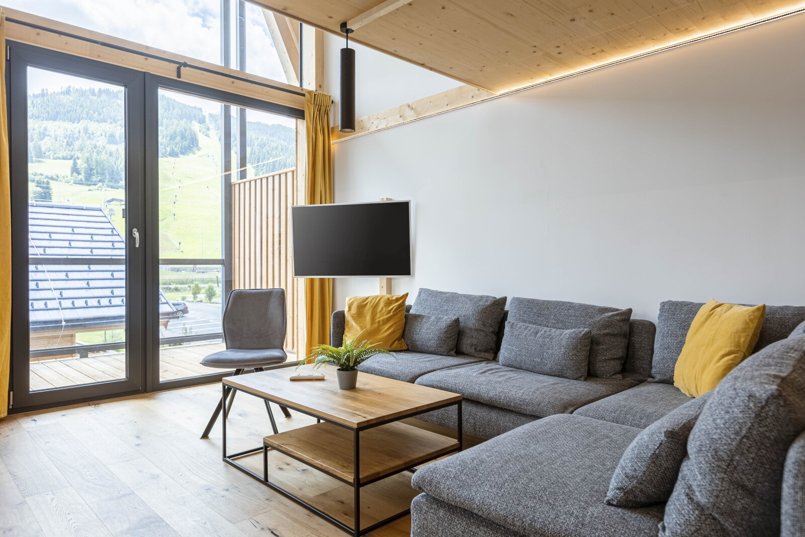 Penthouse merülőkáddal & szaunával