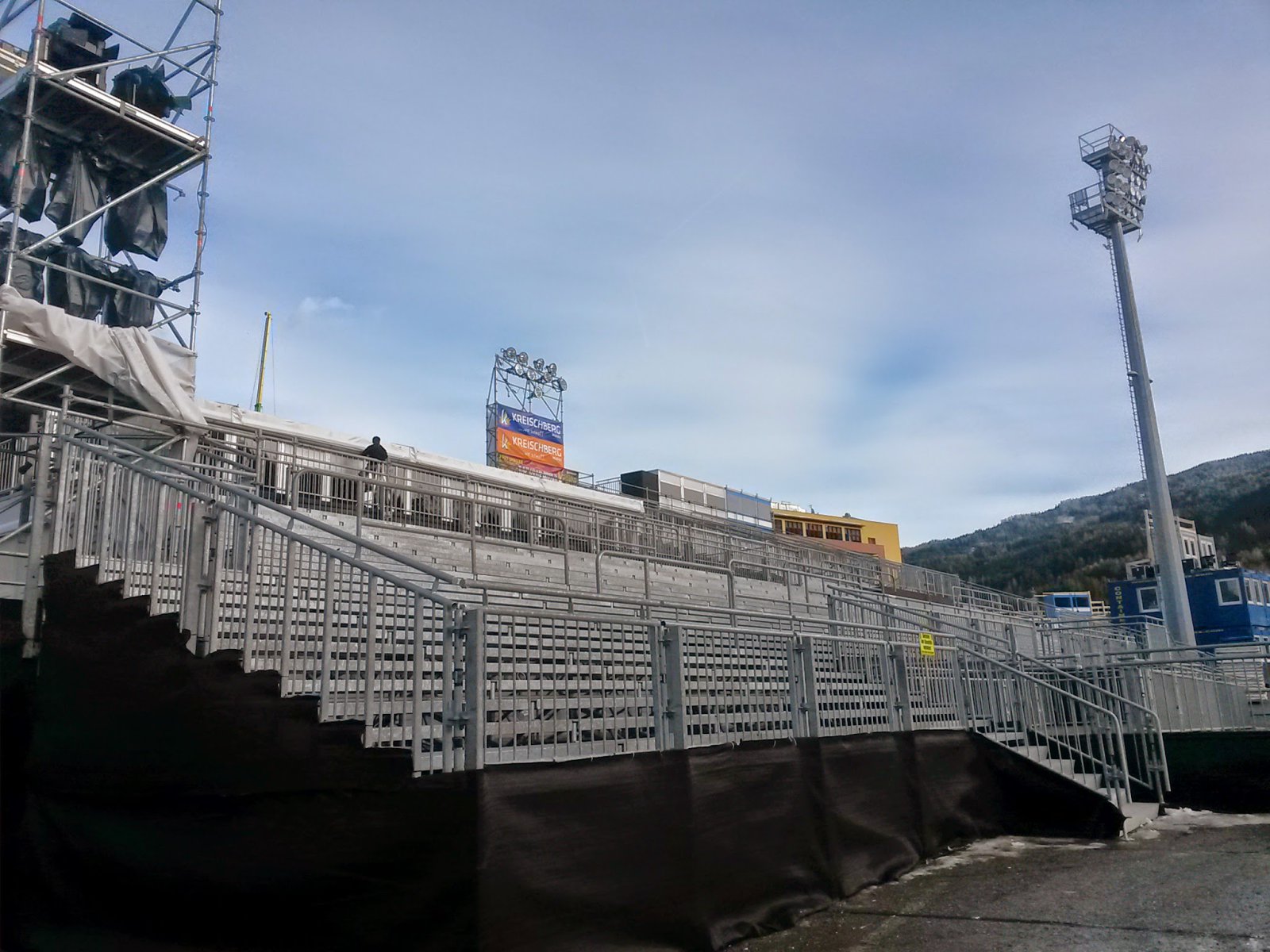 A tribünről minden versenyszám jól látható