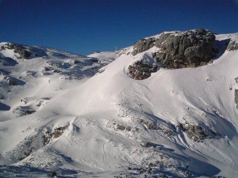 Line 3, Tovább a gerincen