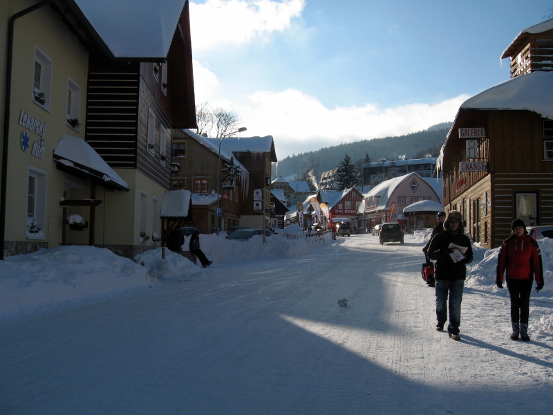 Igazi téli hangulat a falu utcáin.