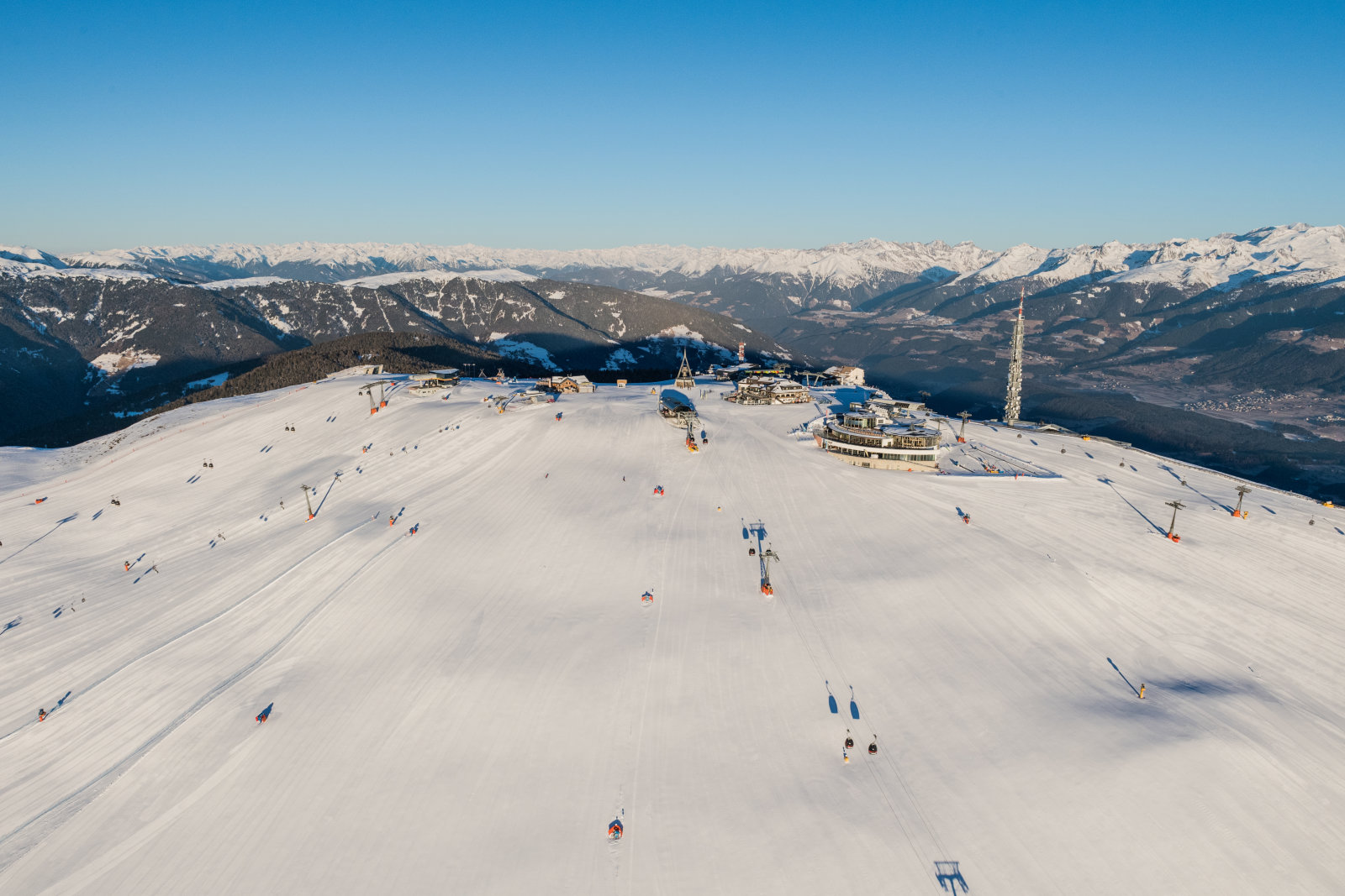 Forrás: Skirama Kronplatz