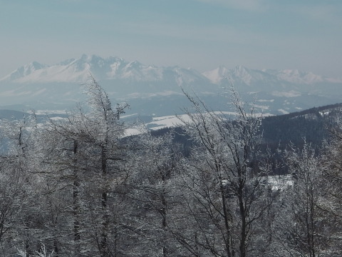 Háttérben a Magas Tátra