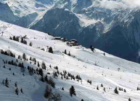 Champagny-ből feljövő  Déli-Verdons felvonó állomása