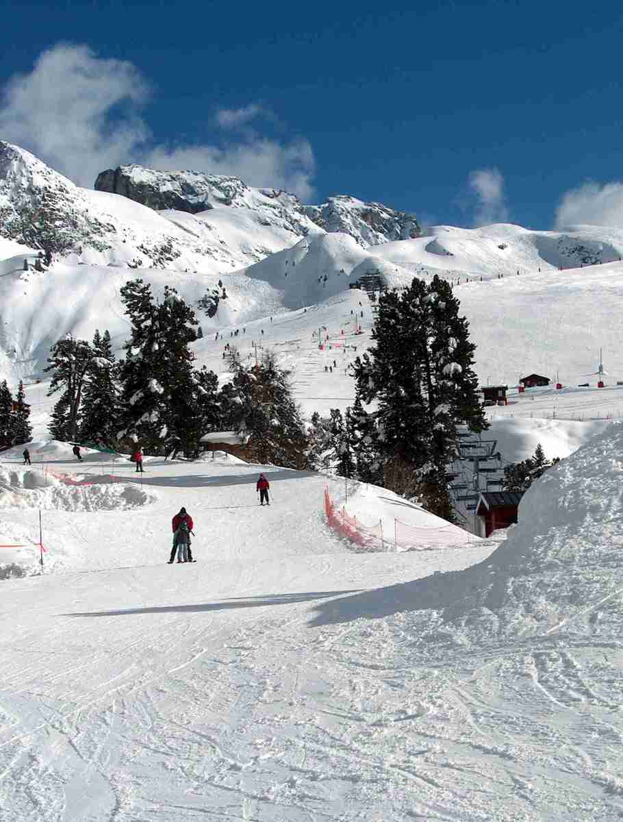 Hazafelé Belle Plagne felett