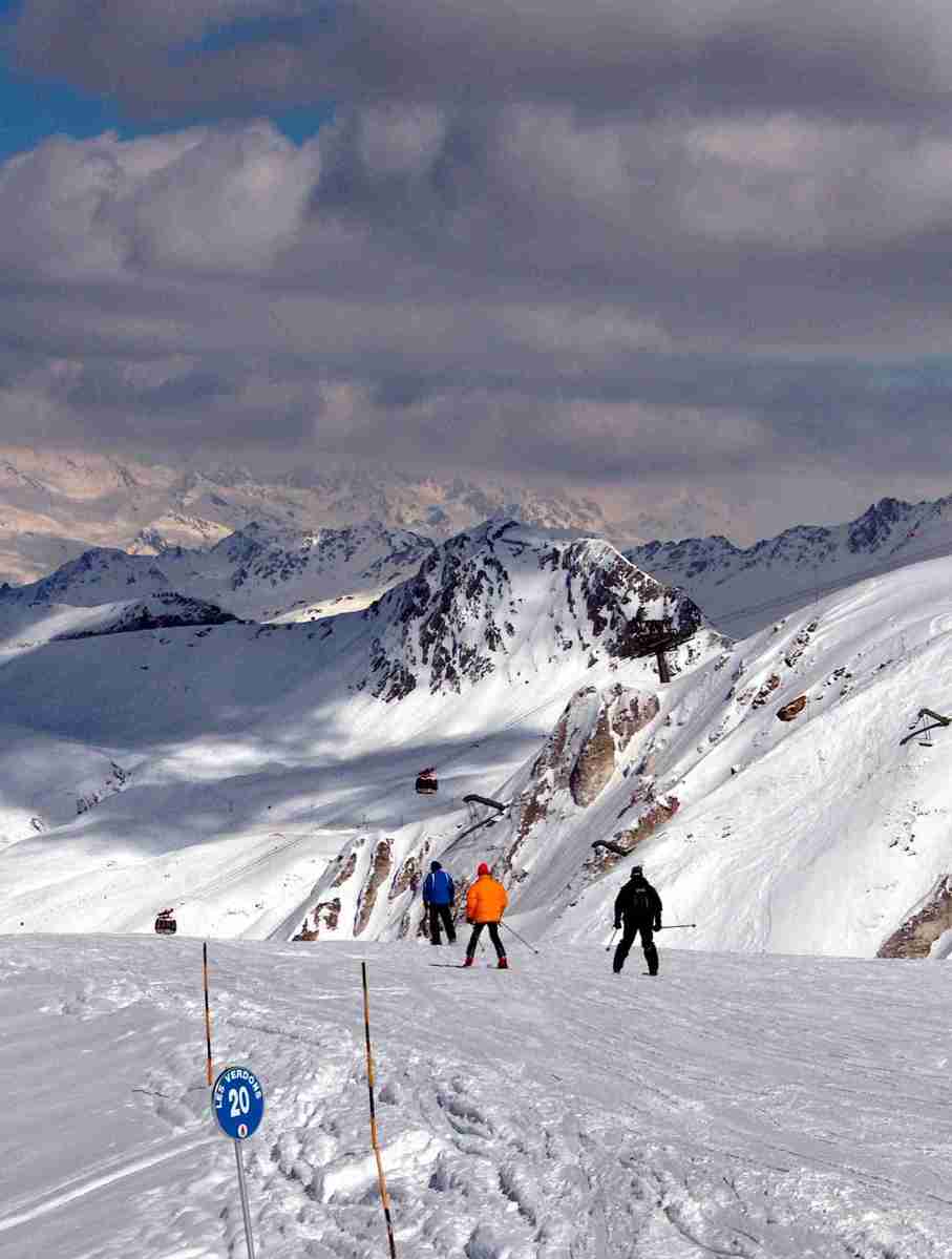 Indulás lefelé a 2 km-es Verdos pályán