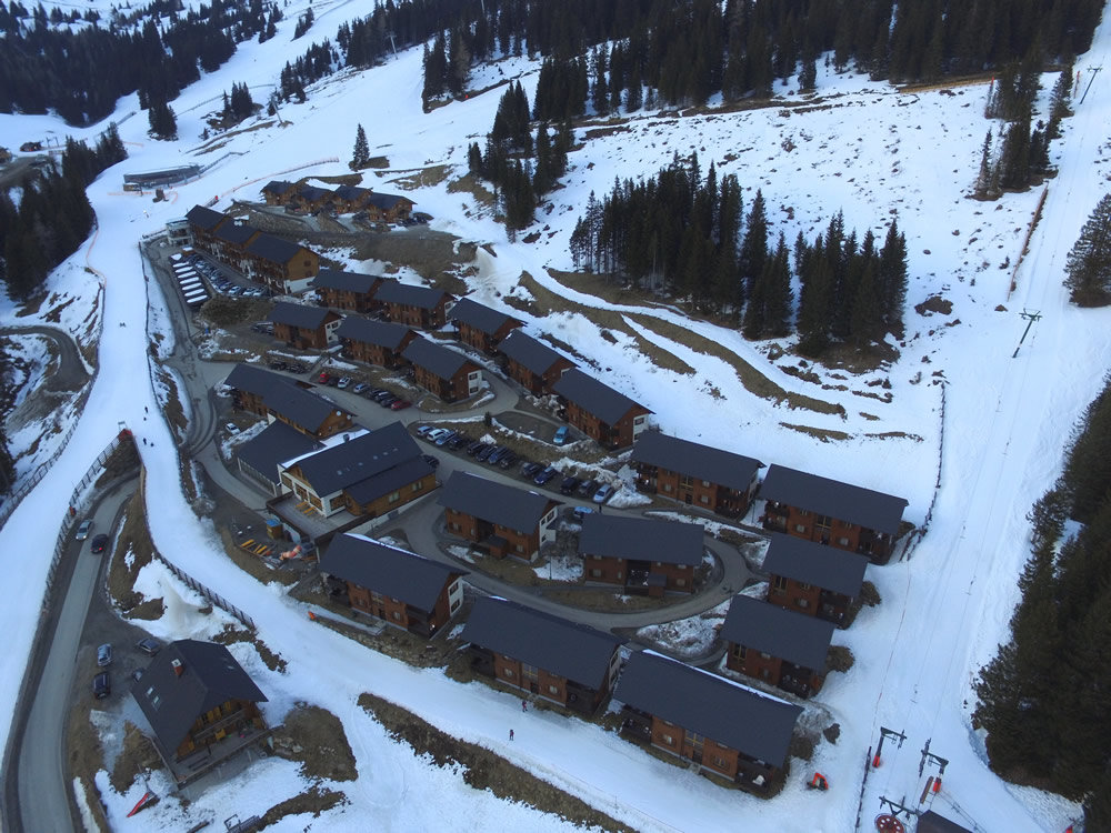 Monarchia Park és Sissy Park - közvetlenül a sípályák mellett