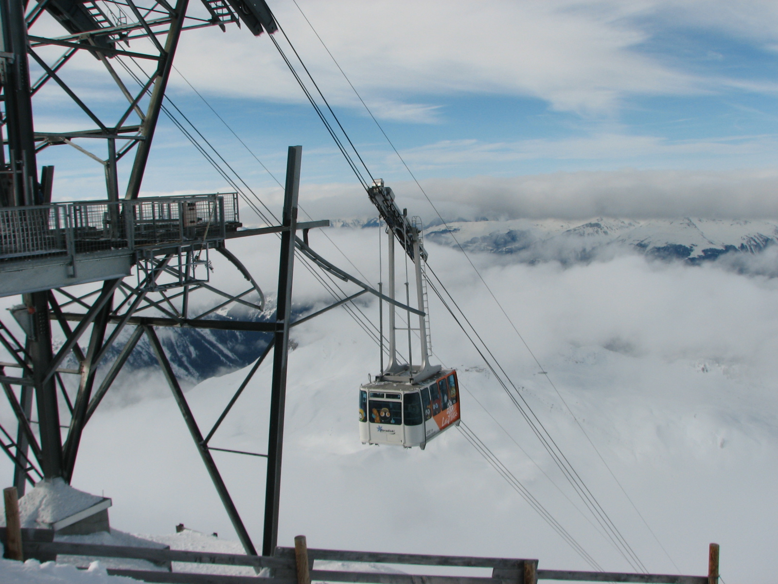 Aiguille Rouge felső állomás