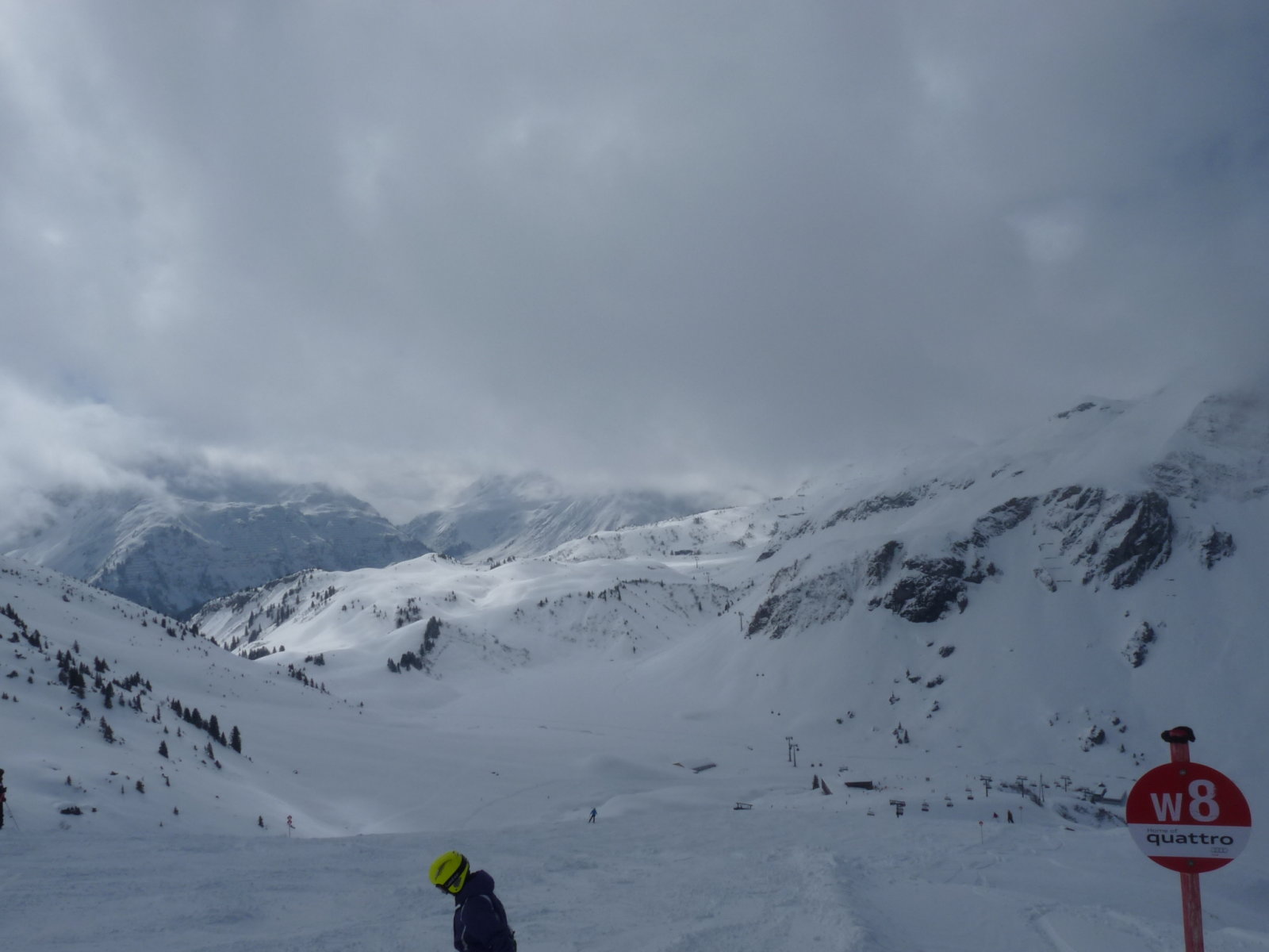 reggel még felhőkkel