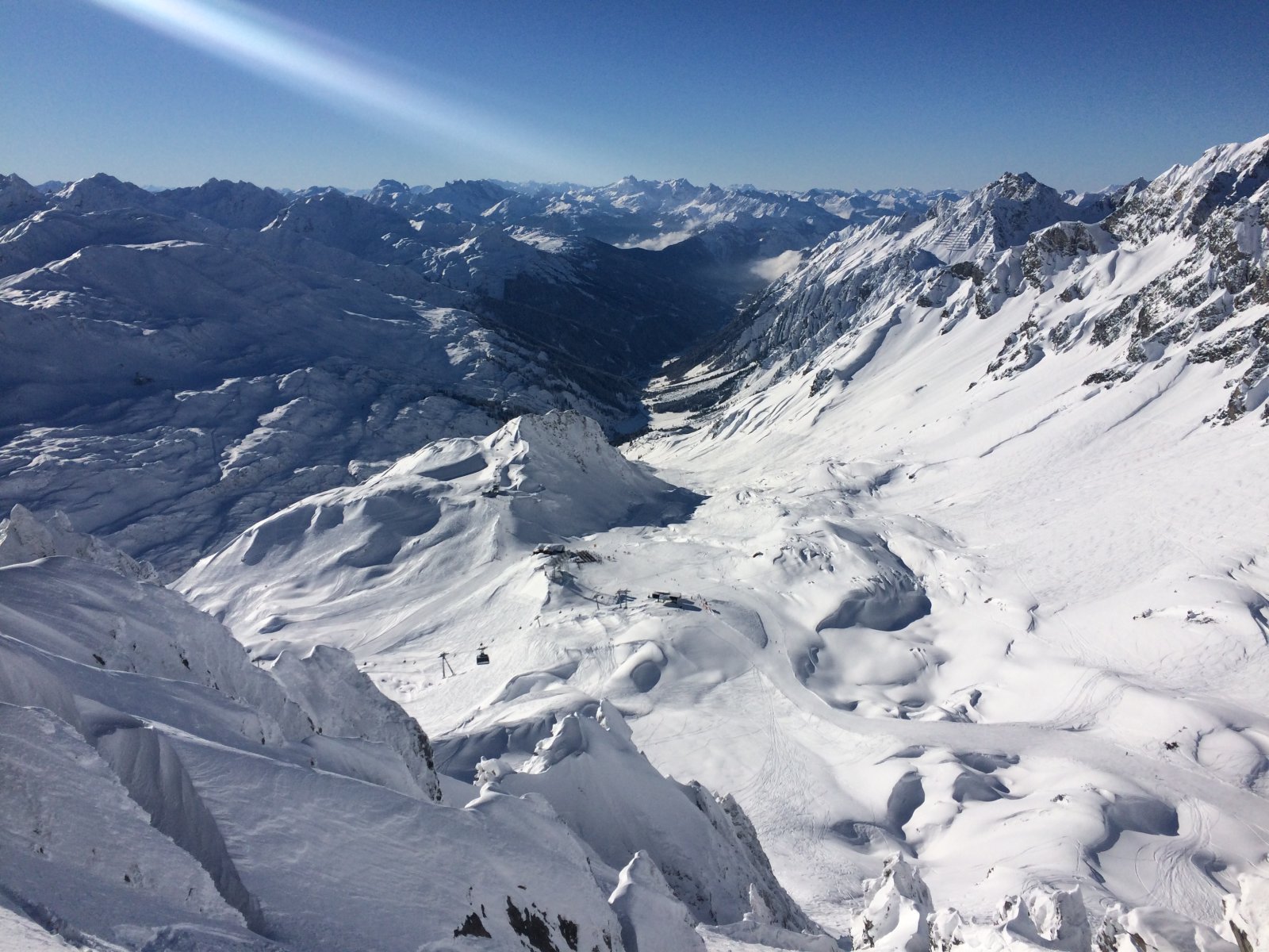 Látkép a Vallugáról