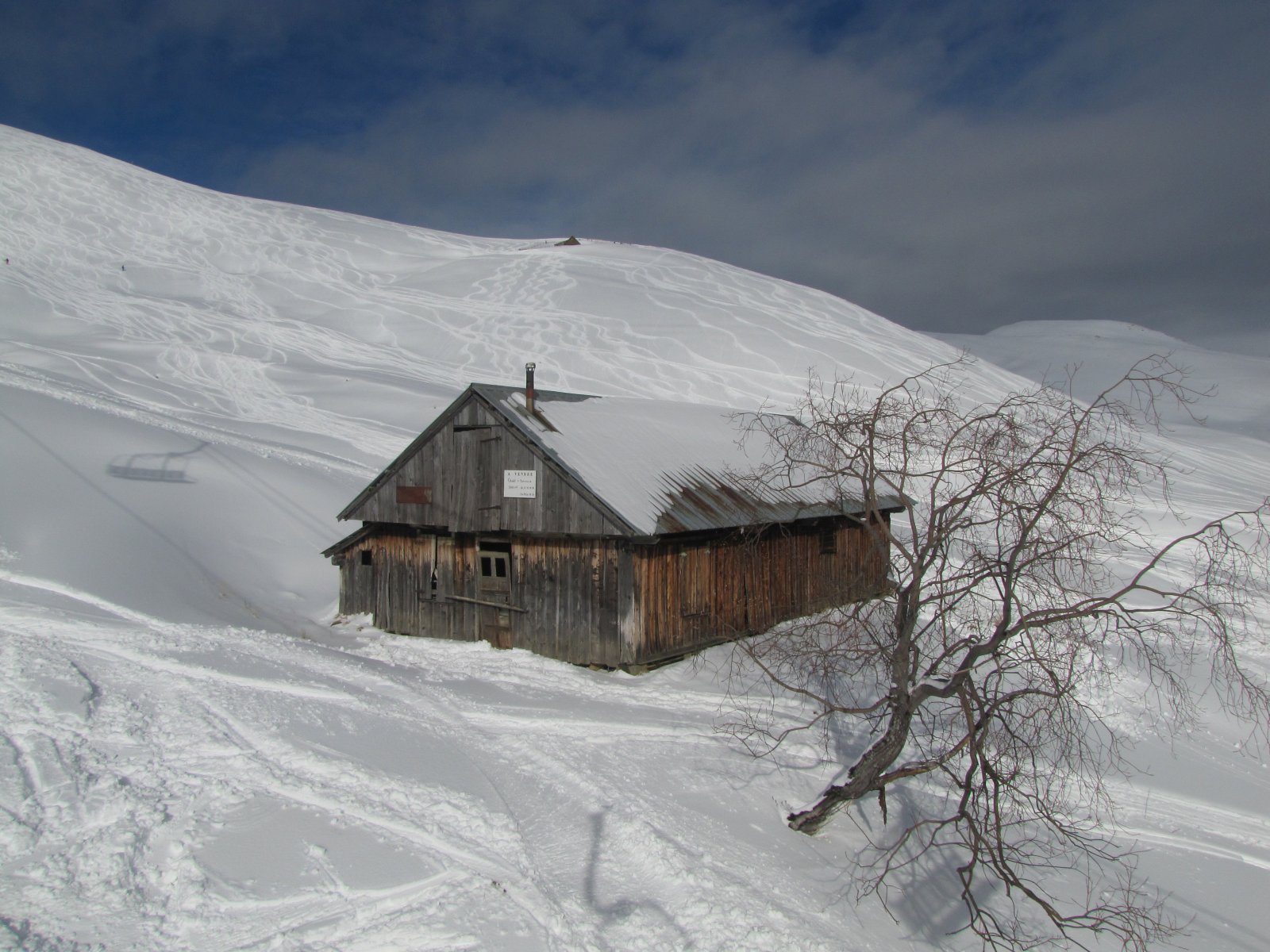 Eladó ház a Grand Truc felvonó mellett