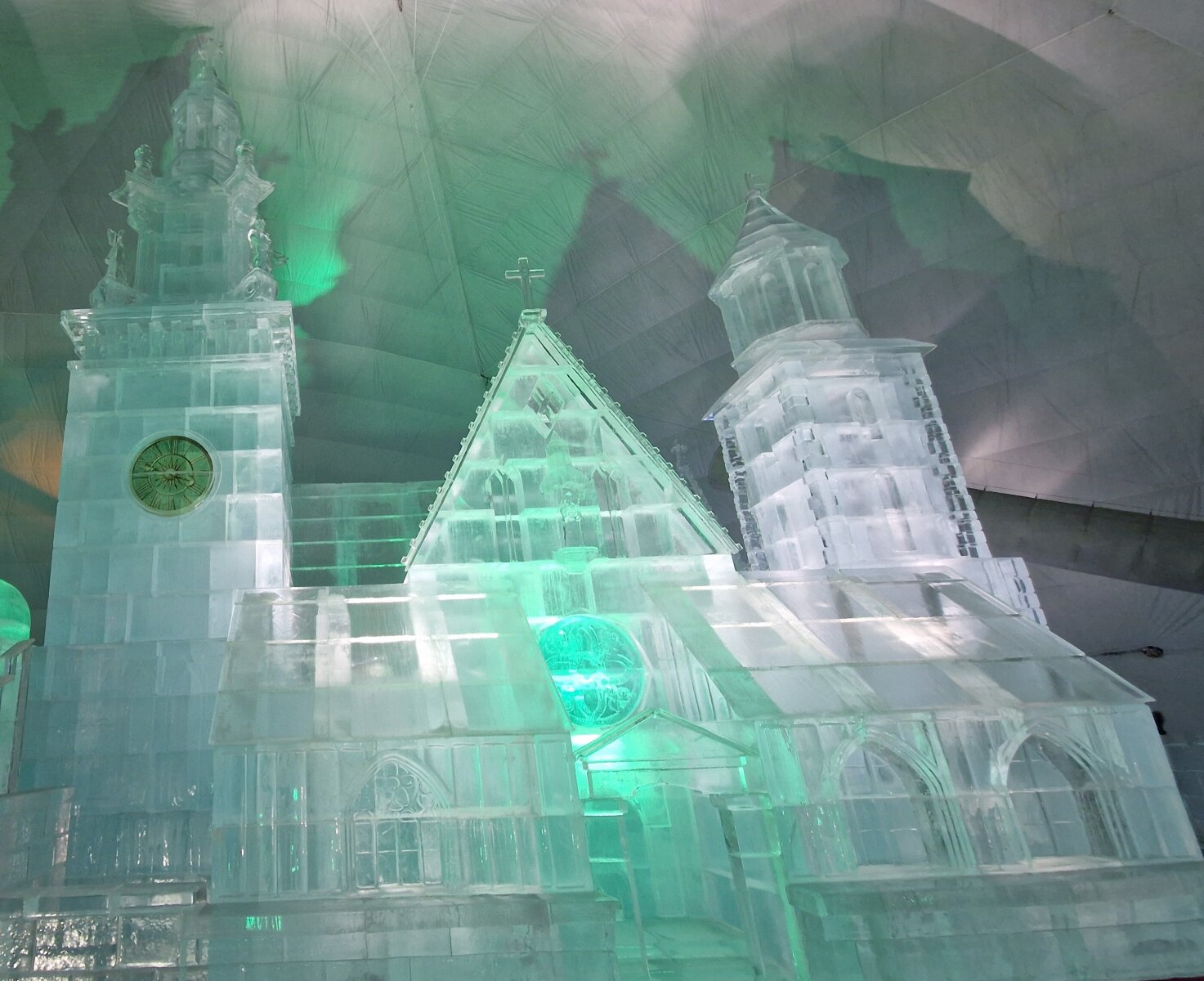 Jégdóm a Tarajkán 