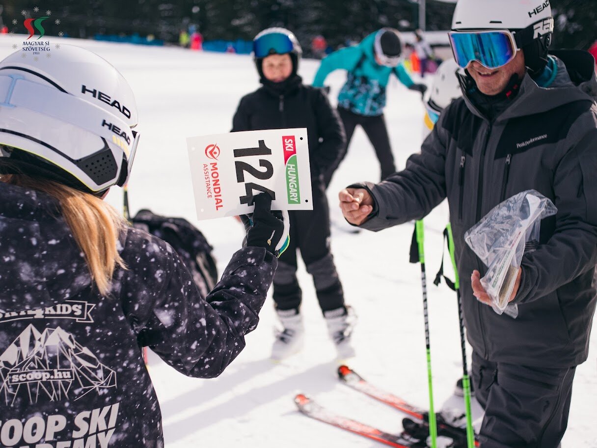 A rajtszámok hazavihetők voltak