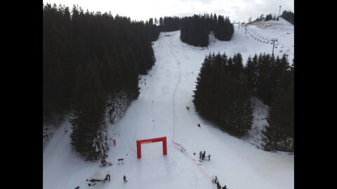 Sielők.hu drónvideója a versenyről: https://www.youtube.com/watch?v=BxtSzdQ6IcQ