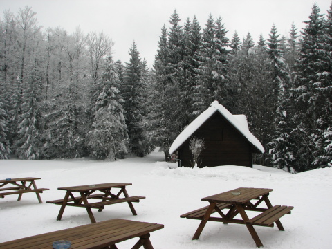 Areh - Cojzarica melletti pihenő