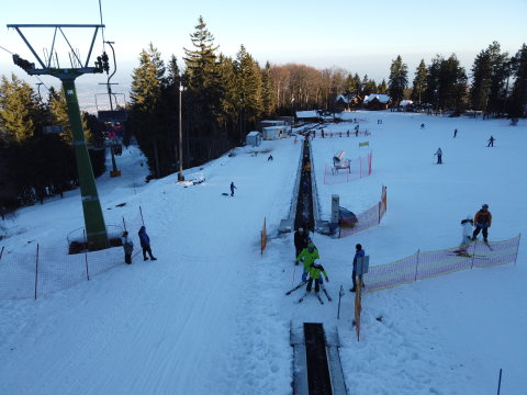 Gyermek oktató és szánkópálya Maribor-Pohorjén