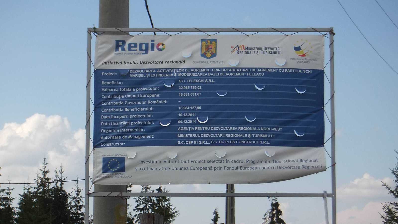 A projekt információs táblája : munkálat kezdete: 2011.12, elkészülte 2014.12