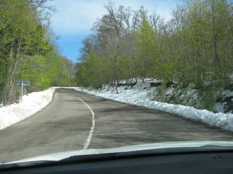 Mátraházát elhagyva fel Kékesre