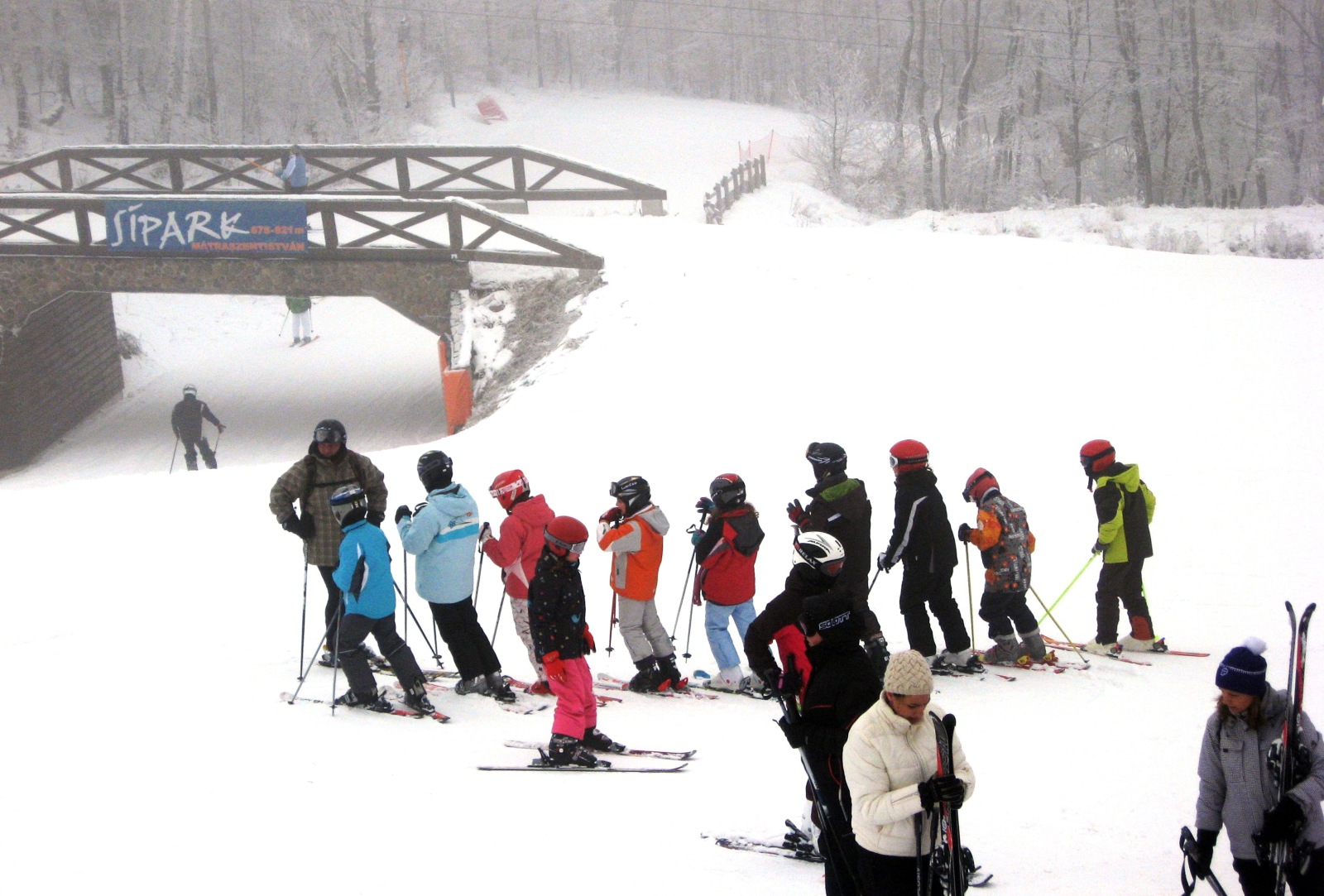 Mindenkit megvárunk