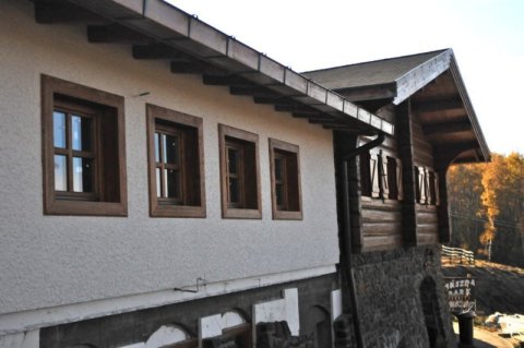 Duplájára bővül a 2010-11 szezonra a Hóhatár Hütte a mátraszentistváni Síparkban