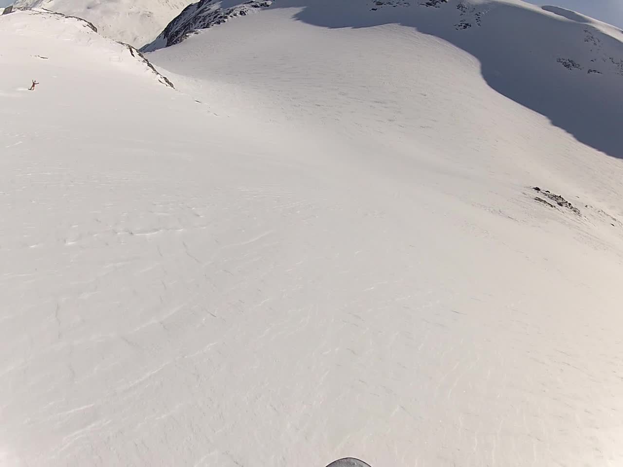 Endru széttárt karokkal. Tényleg nagyon jó volt.