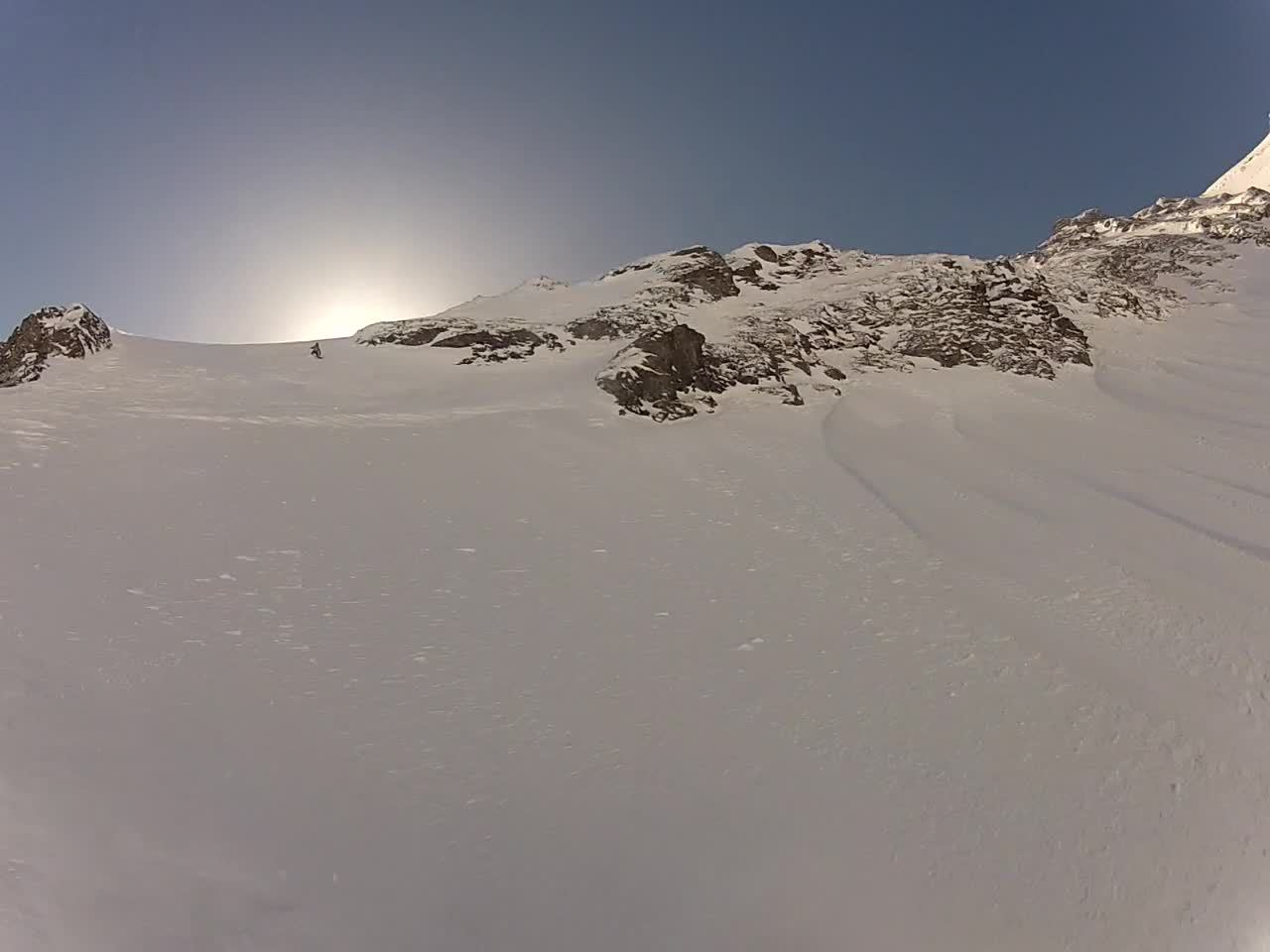 Kissé lemaradva jövök én is.