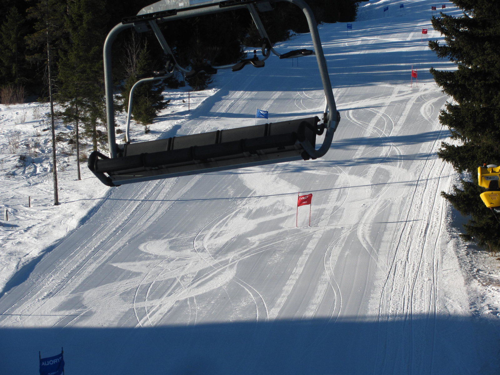 Piros 2, rövidnek a kedvencem)