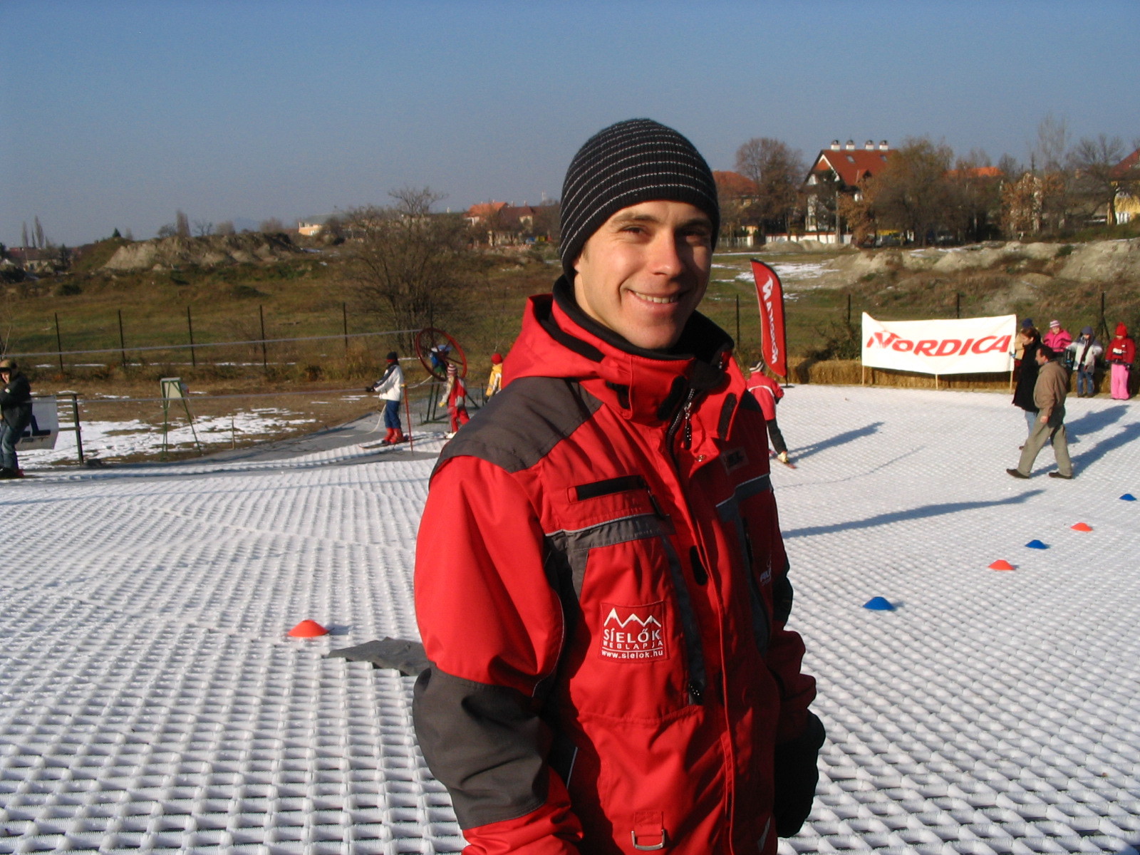 Babos Sándor, a Zuglói Síiskola vezető oktatója
