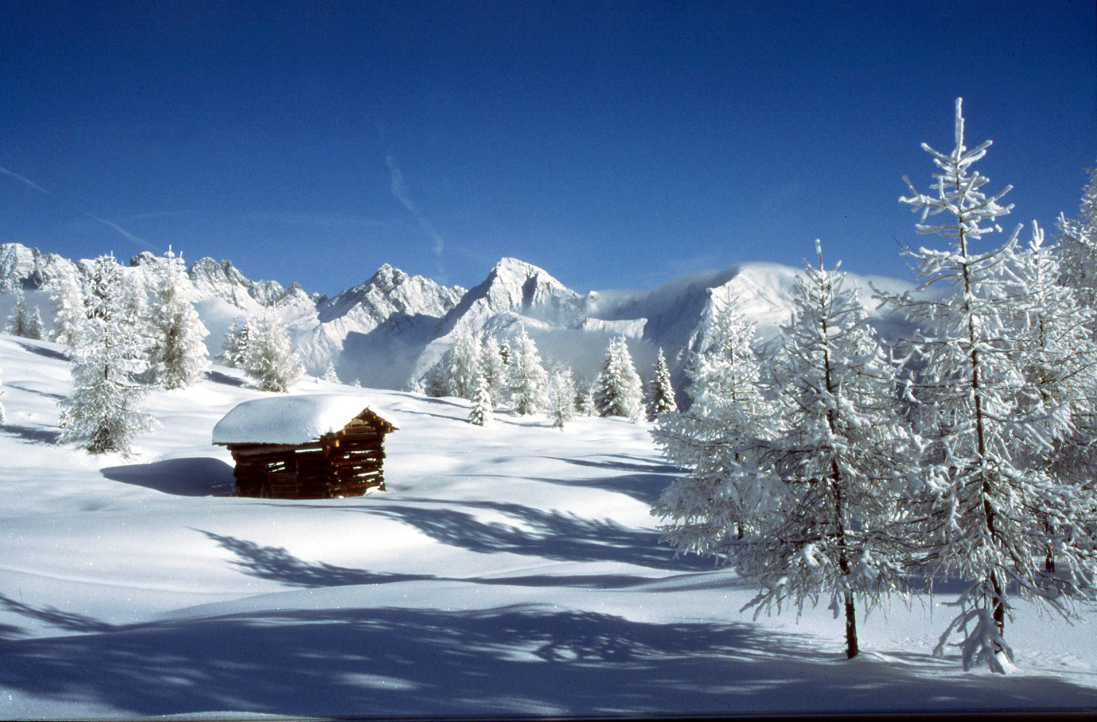 Winterlandschaft-Lesachtal--Kaerntens-Naturarena.JPG