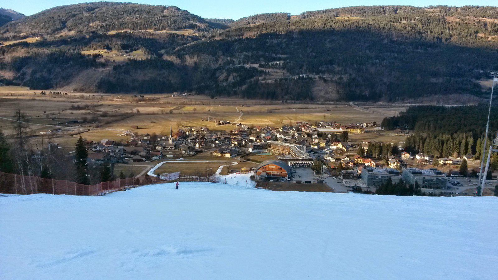 Tröpolach - a völgyállomás 610 méteren