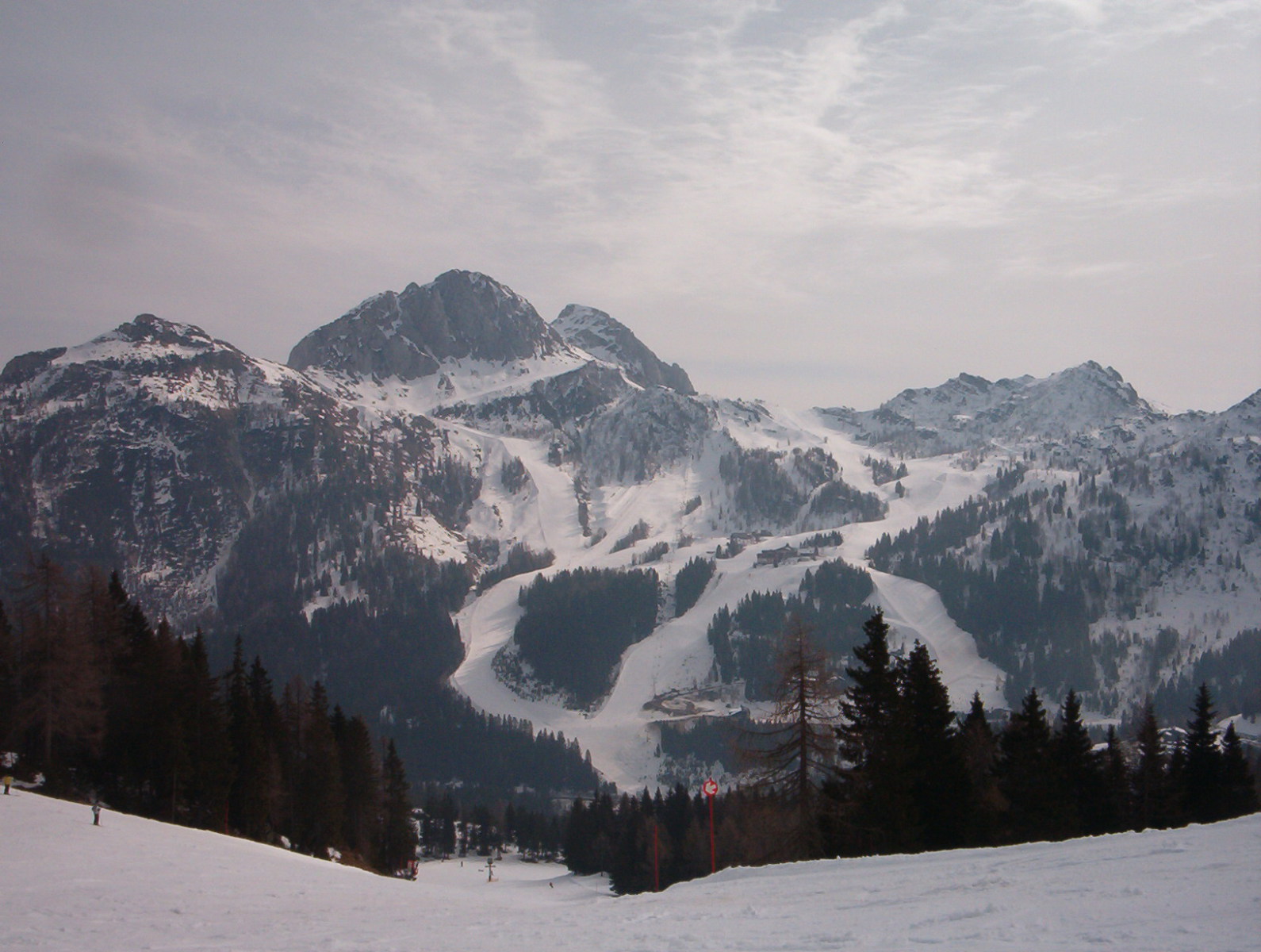 skiarena09.JPG