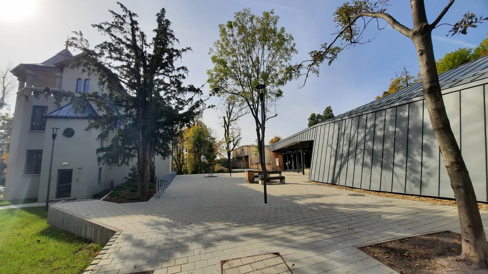 Megújult épületben kapott helyet a Normafa Látogatóközpont információs iroda