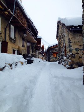 Bonnevalban a faluban 30 cm - fotó: skipass