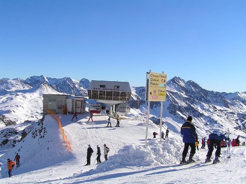 A Seekarspitz ülőlift felső állomása - Kattints a képre a nagyításhoz